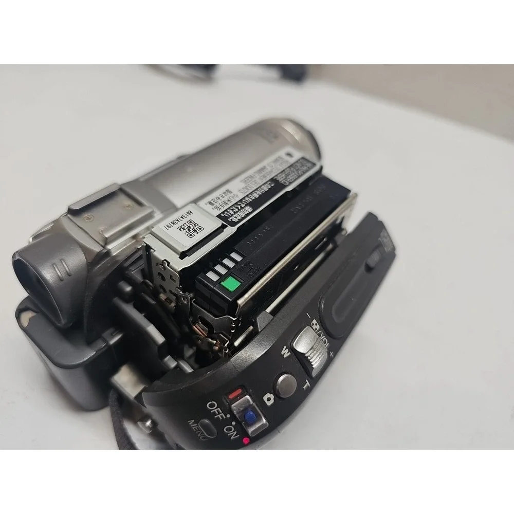 Panasonic PV-GS320 Mini DV Camcorder **for Parts Or Repair